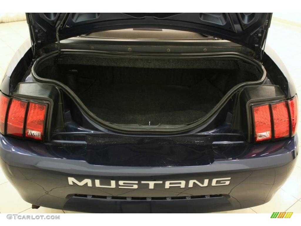 2001 Mustang V6 Convertible - True Blue Metallic / Medium Graphite photo #17