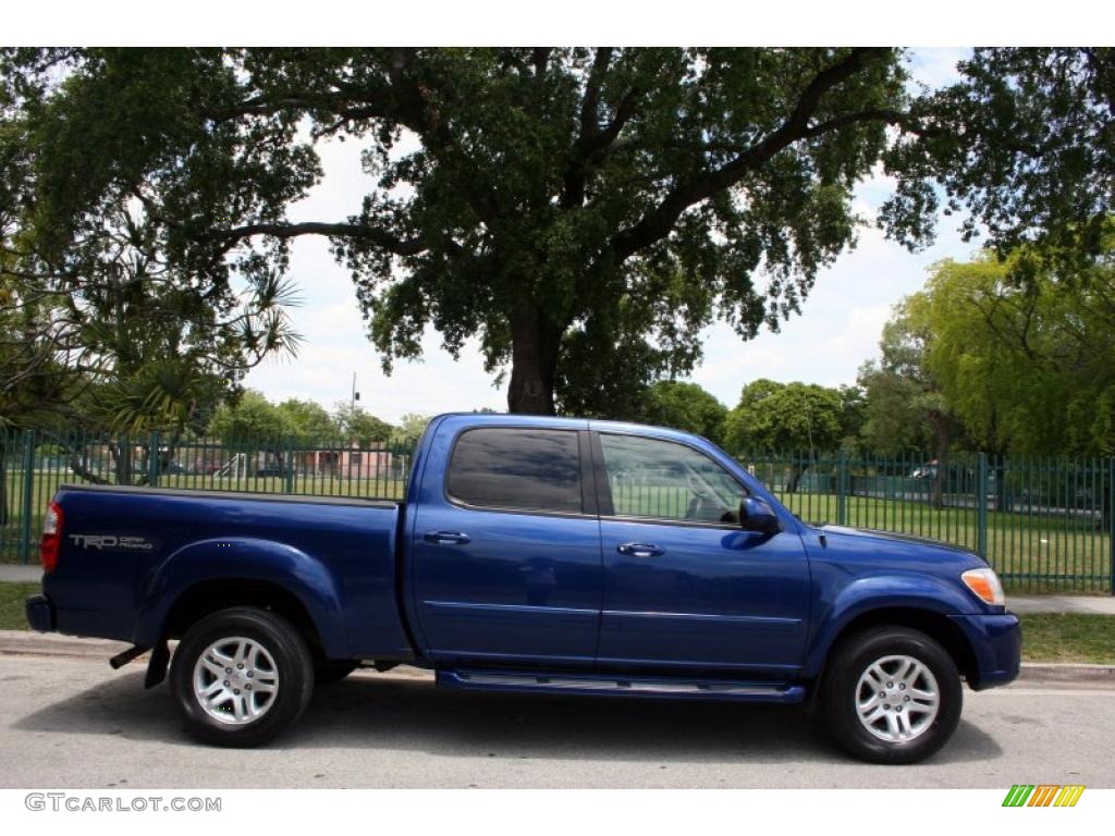 2005 Tundra Limited Double Cab 4x4 - Spectra Blue Mica / Taupe photo #8