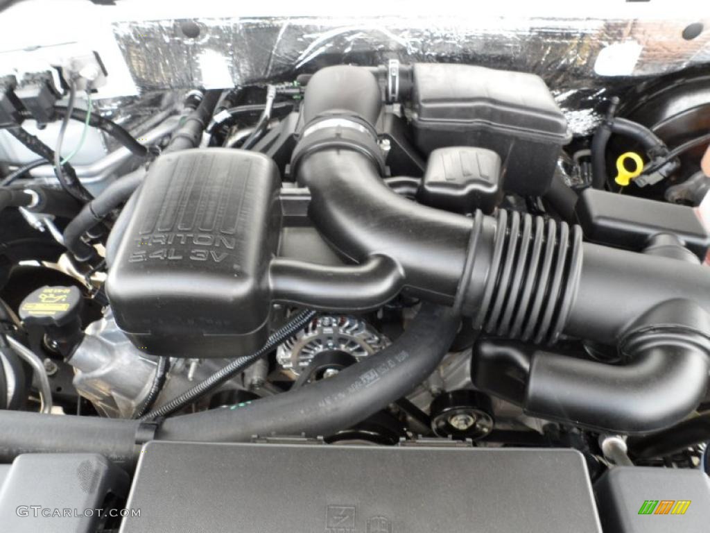 2011 Ford Expedition XLT 5.4 Liter SOHC 24-Valve Flex-Fuel V8 Engine Photo #49741930