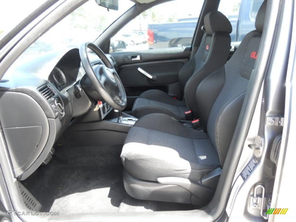 2005 Volkswagen Jetta GLI Sedan interior Photo #49743334
