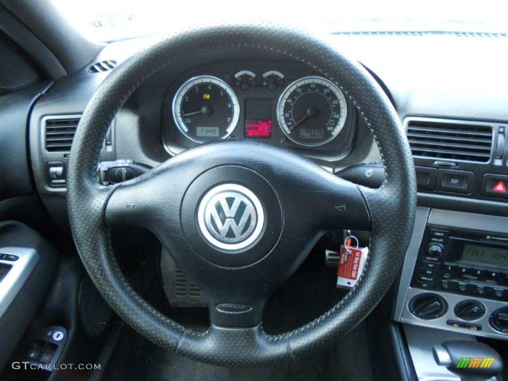 2005 Volkswagen Jetta GLI Sedan Anthracite Steering Wheel Photo #49743430