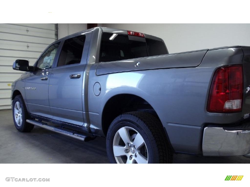 2011 Ram 1500 SLT Crew Cab 4x4 - Mineral Gray Metallic / Dark Slate Gray/Medium Graystone photo #11