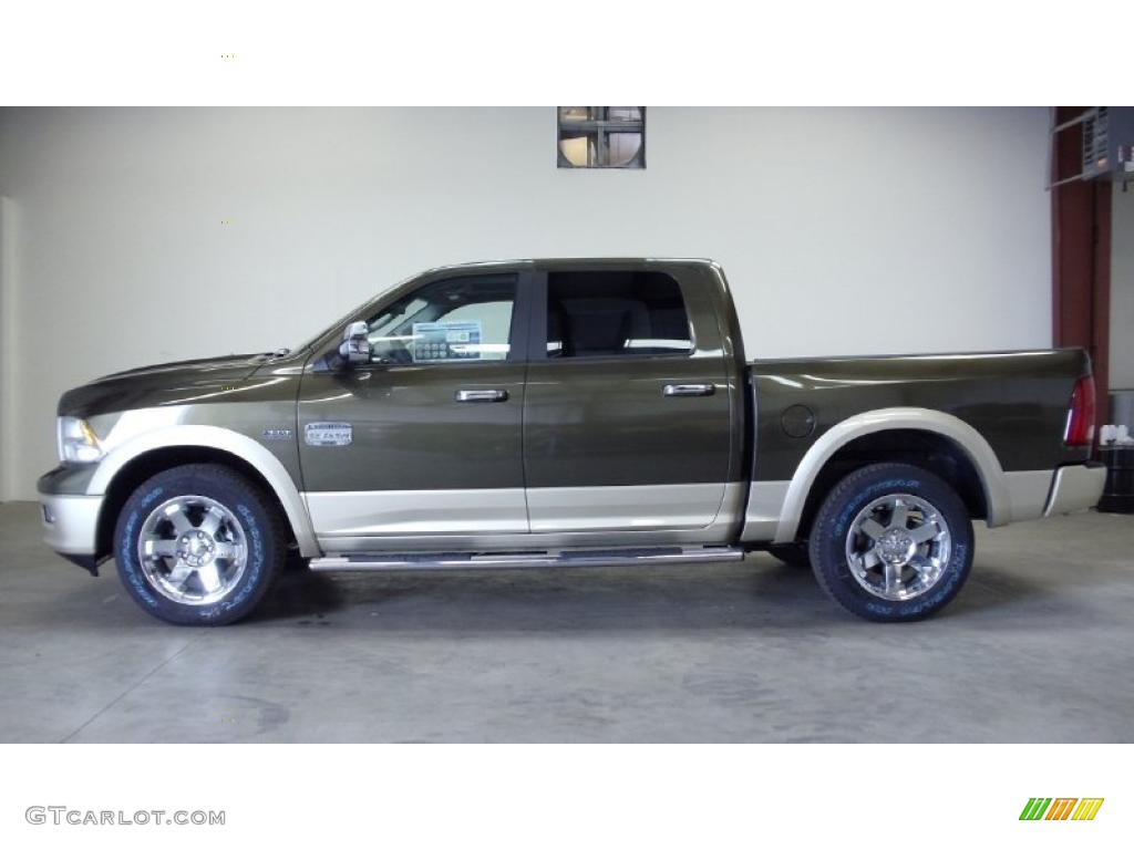 2011 Ram 1500 Laramie Longhorn Crew Cab 4x4 - Rugged Brown Pearl / Light Pebble Beige/Bark Brown photo #7