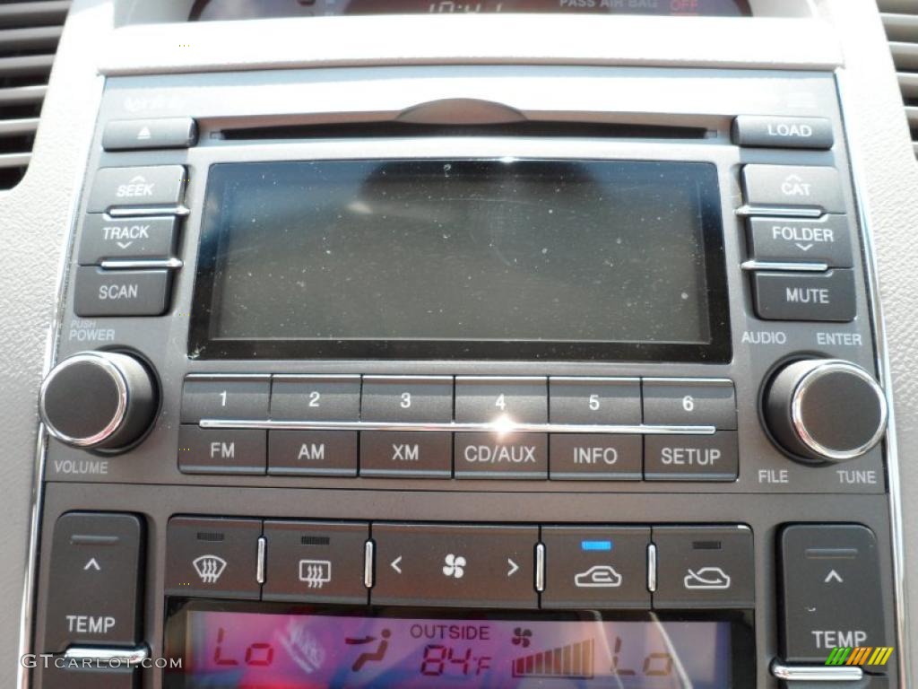 2009 Hyundai Azera Limited Controls Photo #49744831