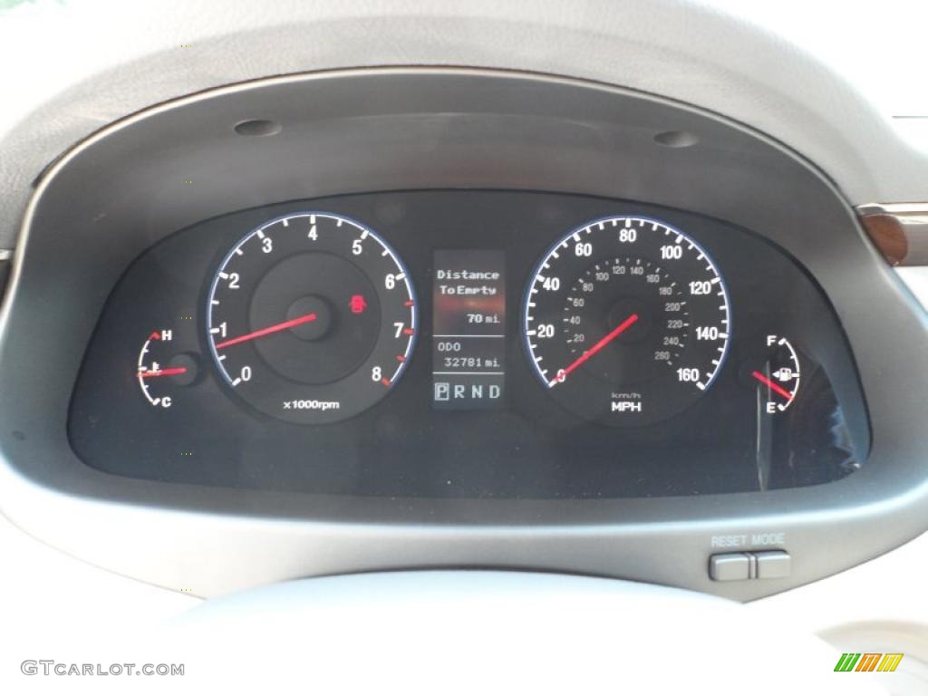 2009 Hyundai Azera Limited Gauges Photos