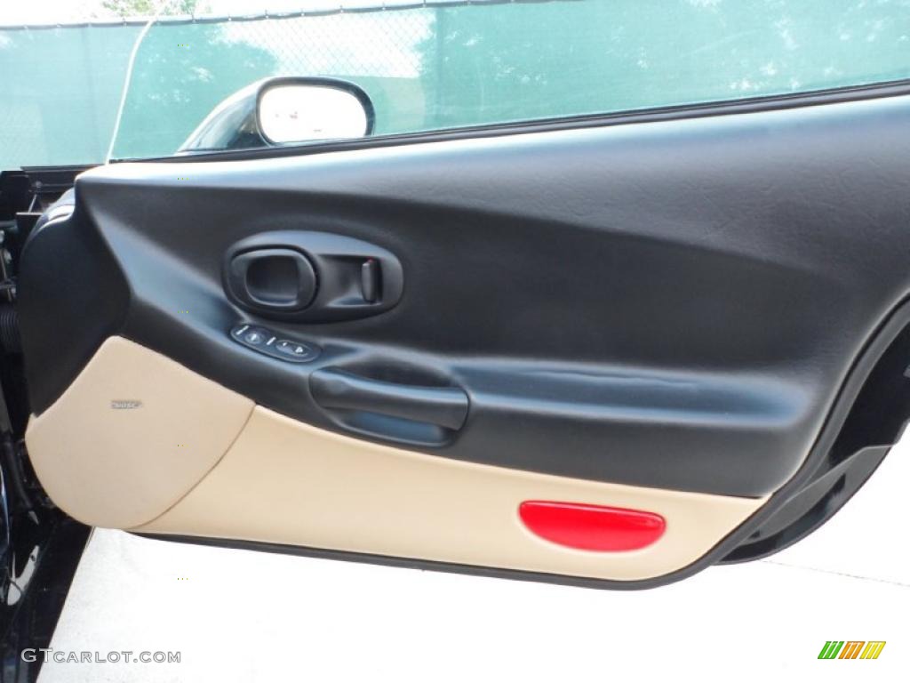 2004 Corvette Coupe - Black / Light Oak photo #24