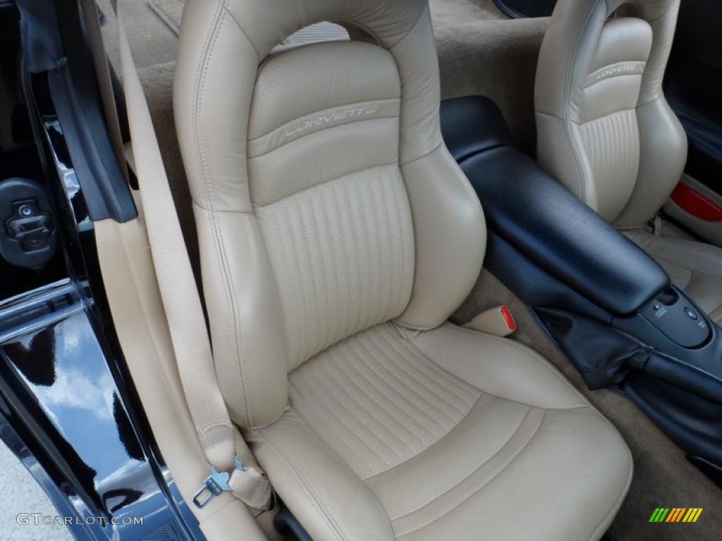 2004 Corvette Coupe - Black / Light Oak photo #26