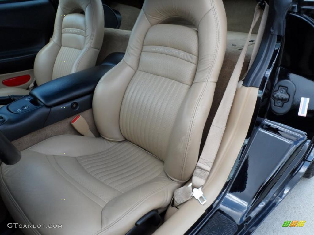 2004 Corvette Coupe - Black / Light Oak photo #32