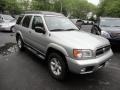 Glacier White Pearl - Pathfinder SE 4x4 Photo No. 3