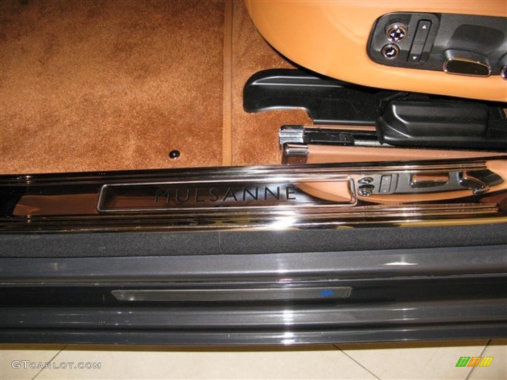 2011 Bentley Mulsanne Sedan Marks and Logos Photo #49749004