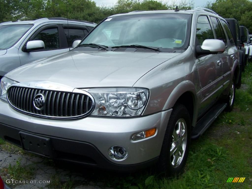2007 Rainier CXL - Platinum Silver Metallic / Gray photo #1