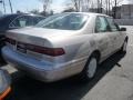 1999 Cashmere Beige Metallic Toyota Camry LE  photo #3