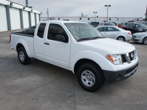 2007 Nissan Frontier XE King Cab Data, Info and Specs