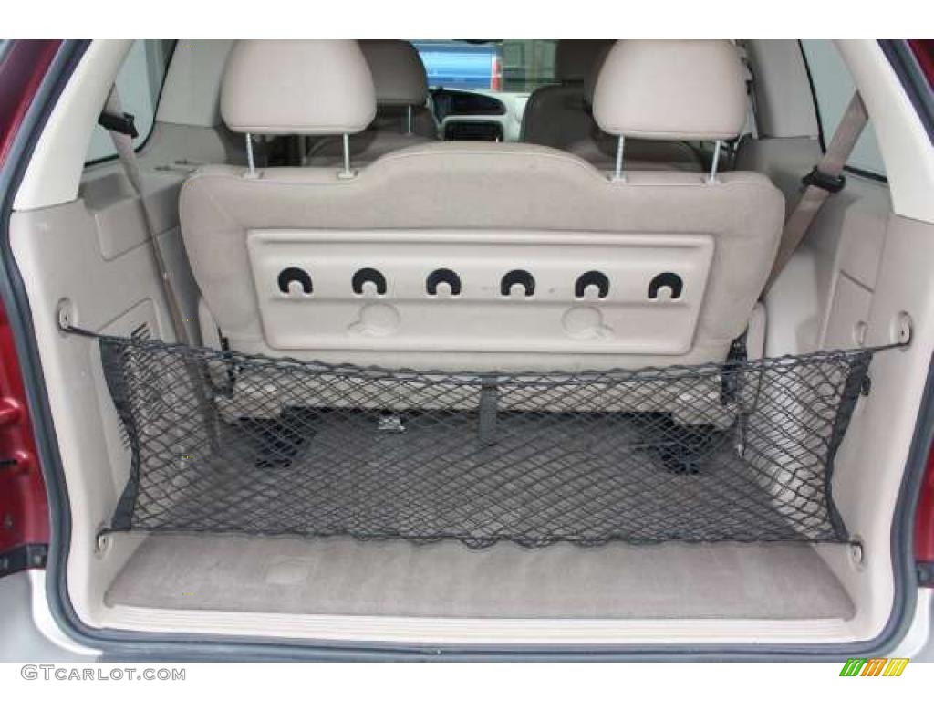 2003 Ford Windstar SEL Trunk Photo #49751167
