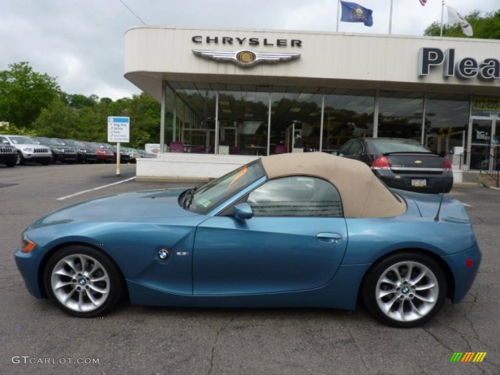 2003 Z4 2.5i Roadster - Maldives Blue Metallic / Beige photo #2