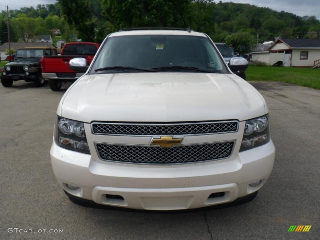 2009 Tahoe LTZ 4x4 - White Diamond Tricoat / Ebony photo #8