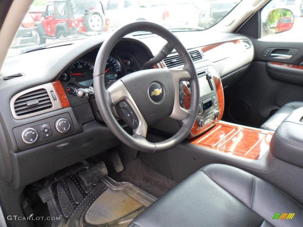 2009 Tahoe LTZ 4x4 - White Diamond Tricoat / Ebony photo #11