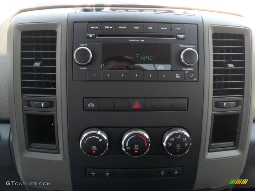 2011 Dodge Ram 3500 HD SLT Regular Cab 4x4 Chassis Controls Photo #49753291