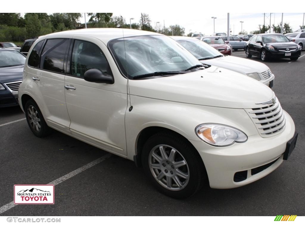 2007 PT Cruiser Touring - Cool Vanilla White / Pastel Slate Gray photo #1