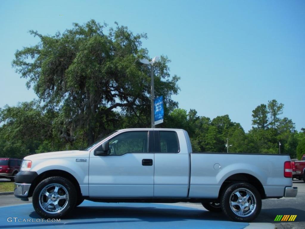 2006 F150 XL SuperCab - Silver Metallic / Medium/Dark Flint photo #2