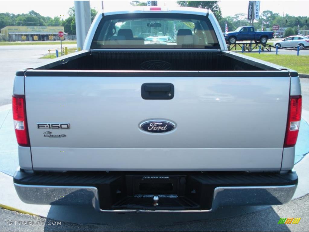 2006 F150 XL SuperCab - Silver Metallic / Medium/Dark Flint photo #4