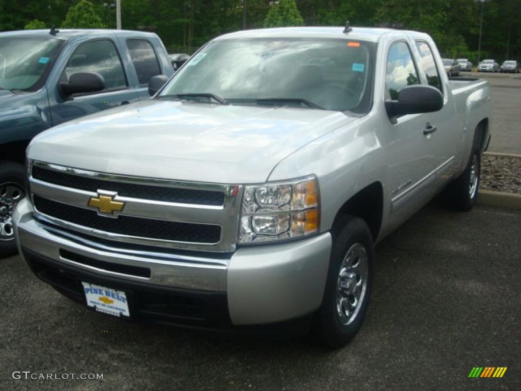 2011 Silverado 1500 LT Extended Cab - Sheer Silver Metallic / Ebony photo #1