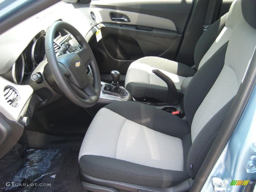 Jet Black/Medium Titanium Interior 2011 Chevrolet Cruze LS Photo #49759153