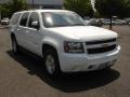 Summit White - Suburban LT 4x4 Photo No. 3
