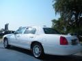 2010 Vibrant White Lincoln Town Car Signature Limited  photo #3