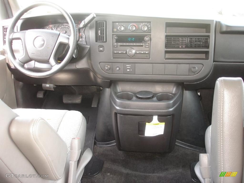 2010 Chevrolet Express LS 3500 Extended Passenger Van Medium Pewter Dashboard Photo #49761226