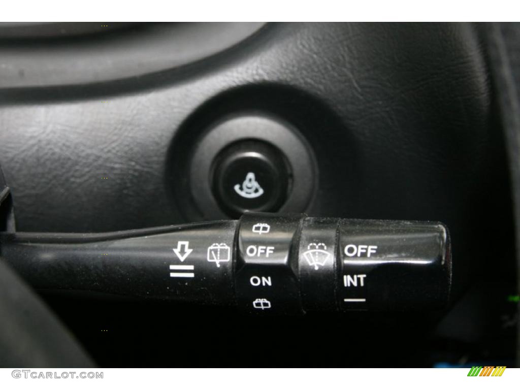 1997 Acura Integra LS Coupe Controls Photo #49762693