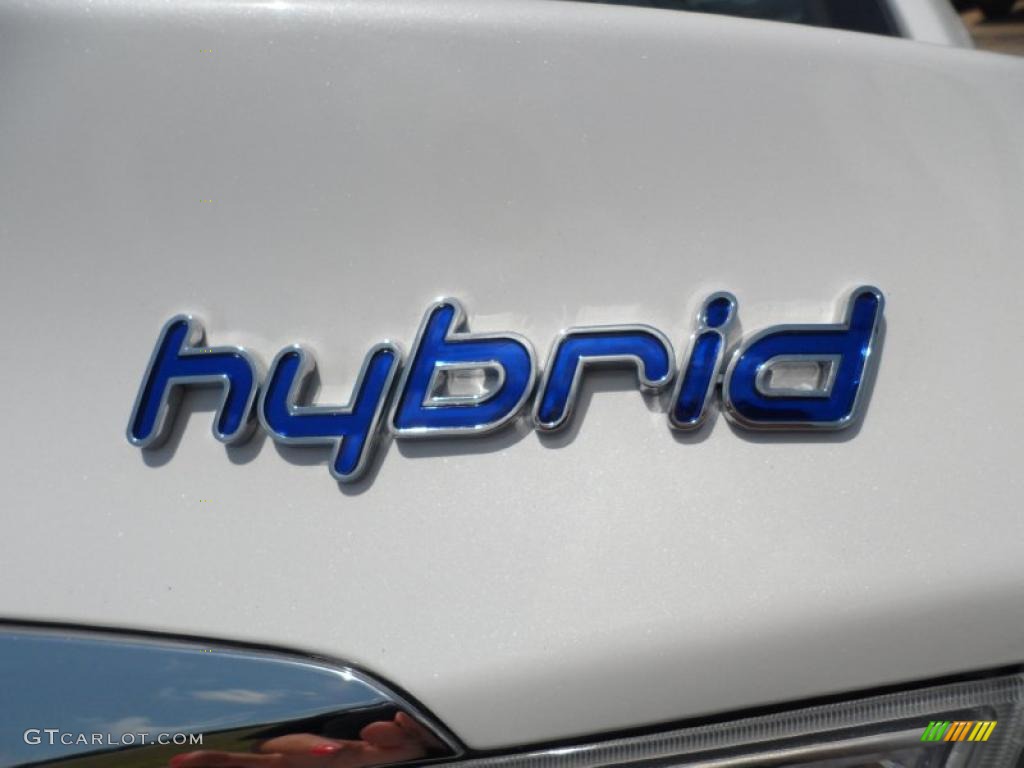 2011 Hyundai Sonata Hybrid Marks and Logos Photo #49763845