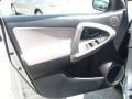 Classic Silver Metallic - RAV4 4WD Photo No. 21