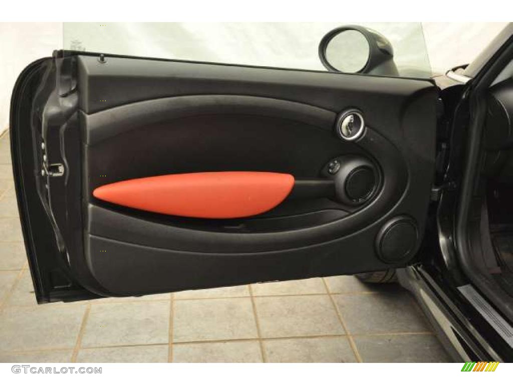 2009 Mini Cooper Clubman Black/Rooster Red Door Panel Photo #49765828