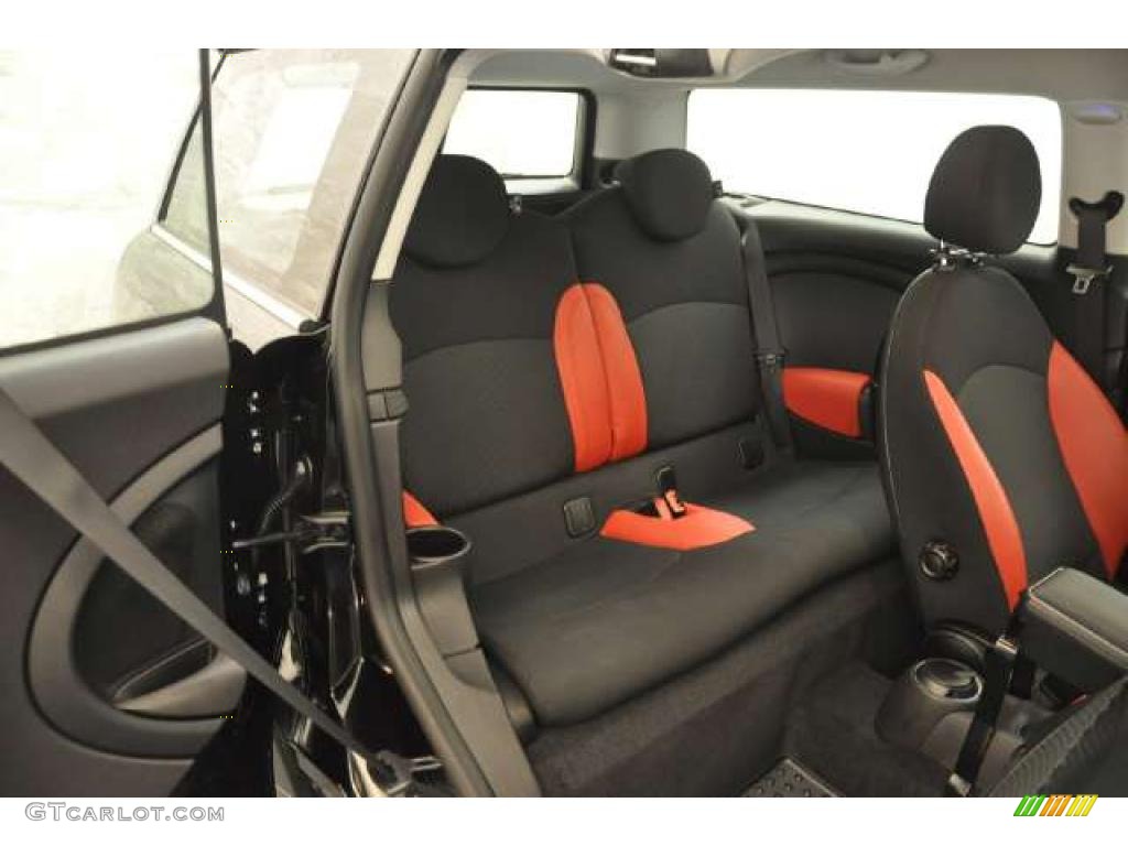 Black/Rooster Red Interior 2009 Mini Cooper Clubman Photo #49765910