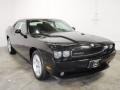 Brilliant Black Crystal Pearl Coat - Challenger SE Photo No. 1