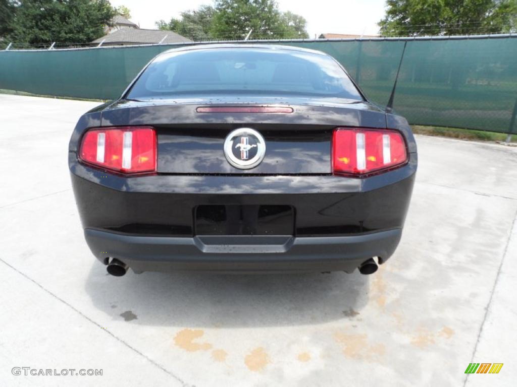 2012 Mustang V6 Coupe - Lava Red Metallic / Charcoal Black photo #4