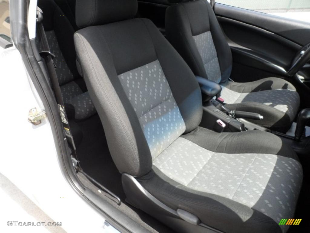 Midnight Black Interior 2002 Mercury Cougar V6 Coupe Photo #49770475