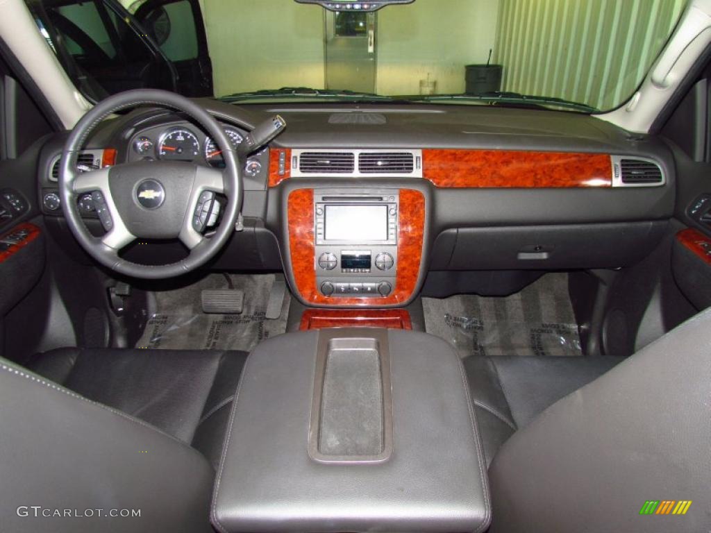 2010 Chevrolet Suburban LTZ 4x4 Ebony Dashboard Photo #49770868