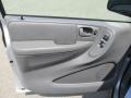 2005 Bright Silver Metallic Dodge Caravan SXT  photo #11