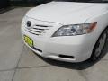 Super White - Camry LE Photo No. 12