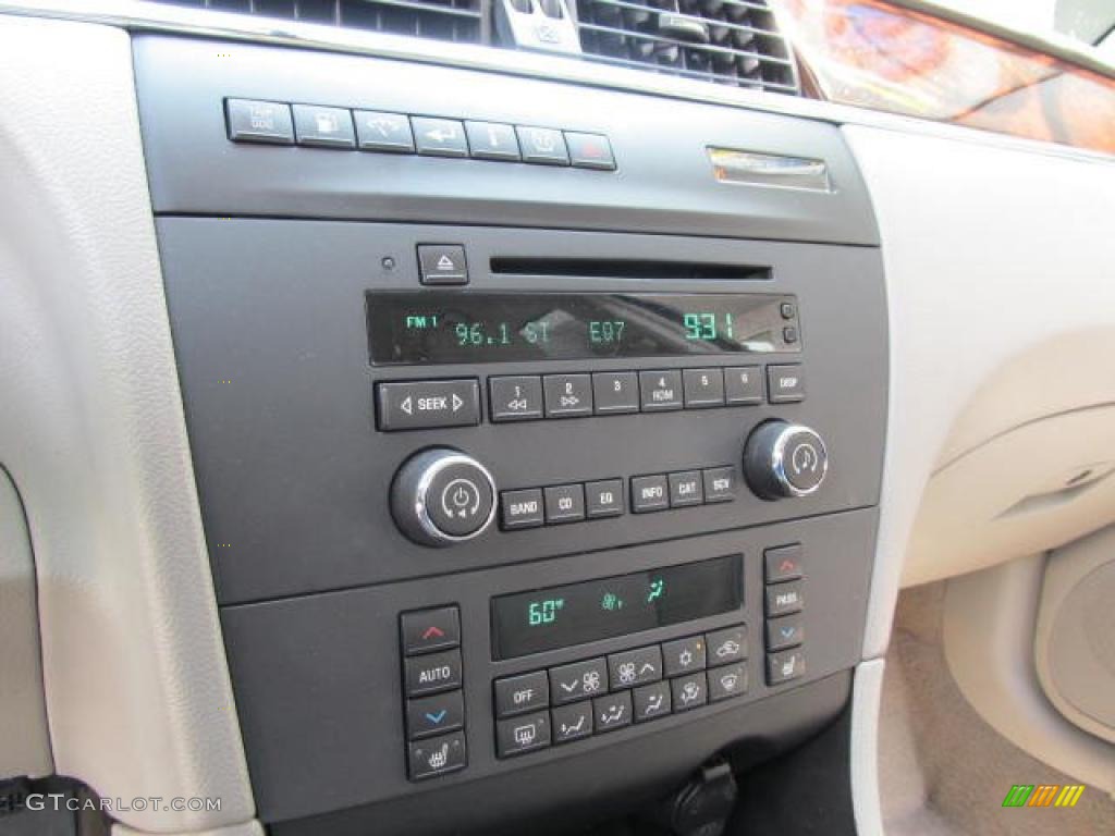 2008 Buick LaCrosse CXS Controls Photo #49772014
