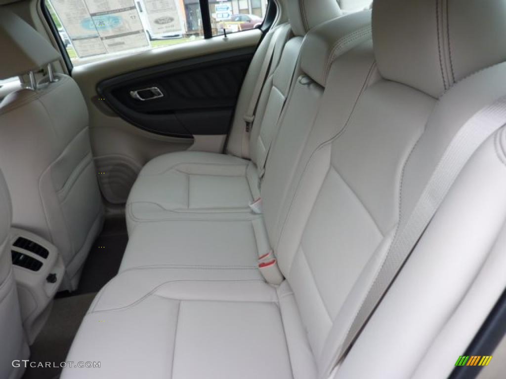 Light Stone Interior 2011 Ford Taurus SEL AWD Photo #49773625