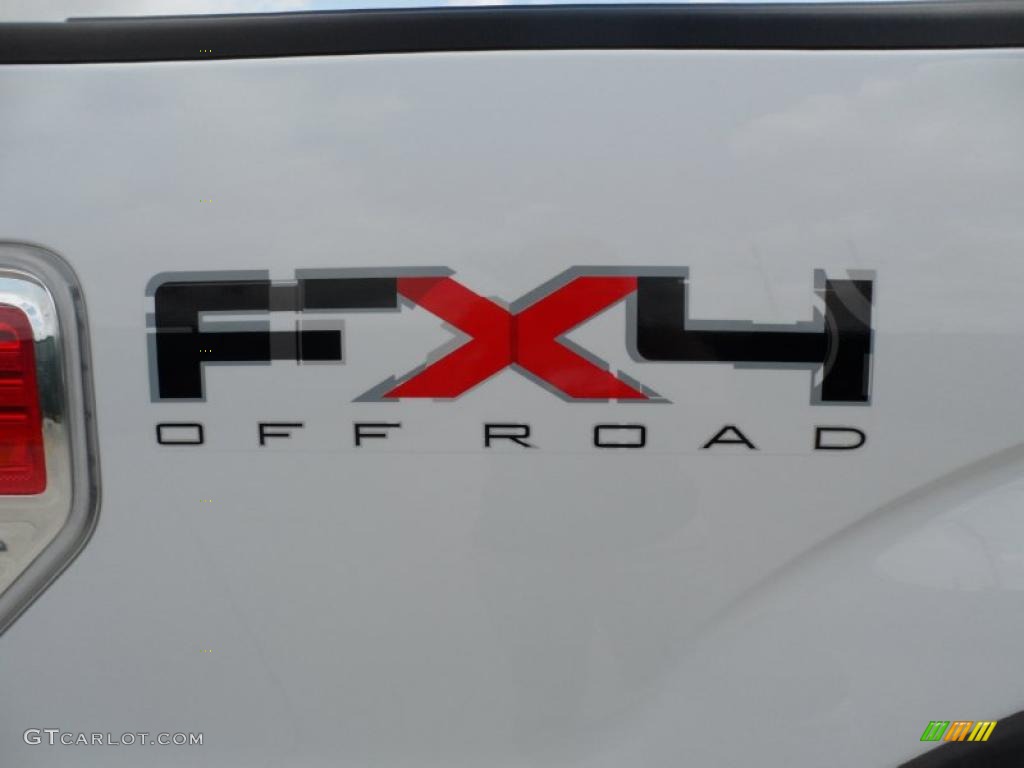 2010 F150 FX4 SuperCrew 4x4 - Oxford White / Black photo #20