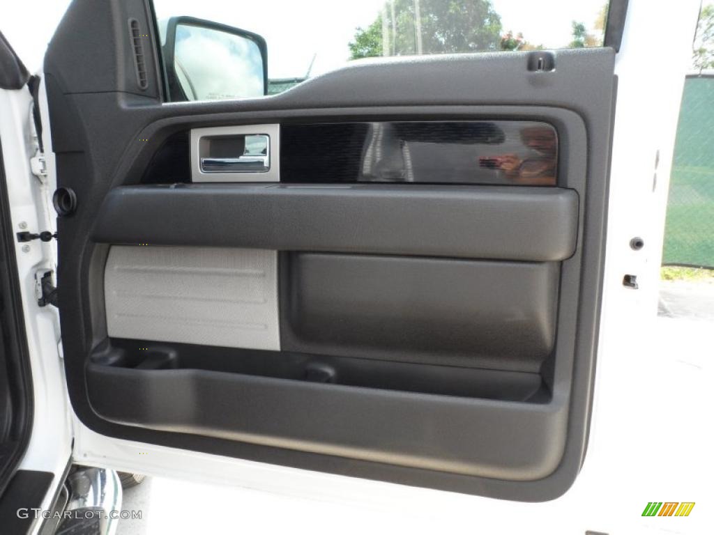 2010 F150 FX4 SuperCrew 4x4 - Oxford White / Black photo #28