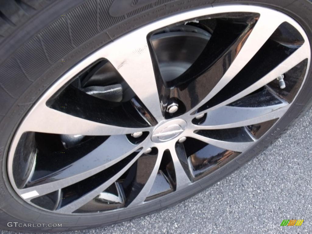 2011 Chrysler 200 S Wheel Photo #49775191