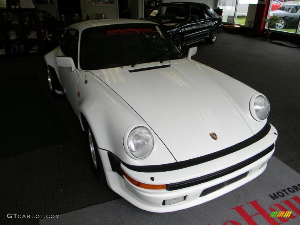 1980 911 Turbo Coupe - Grand Prix White / Black photo #10