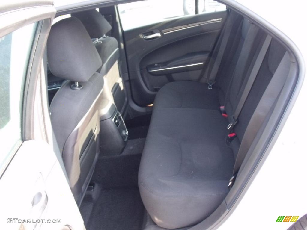 2011 Chrysler 300 Standard 300 Model Interior Color Photos
