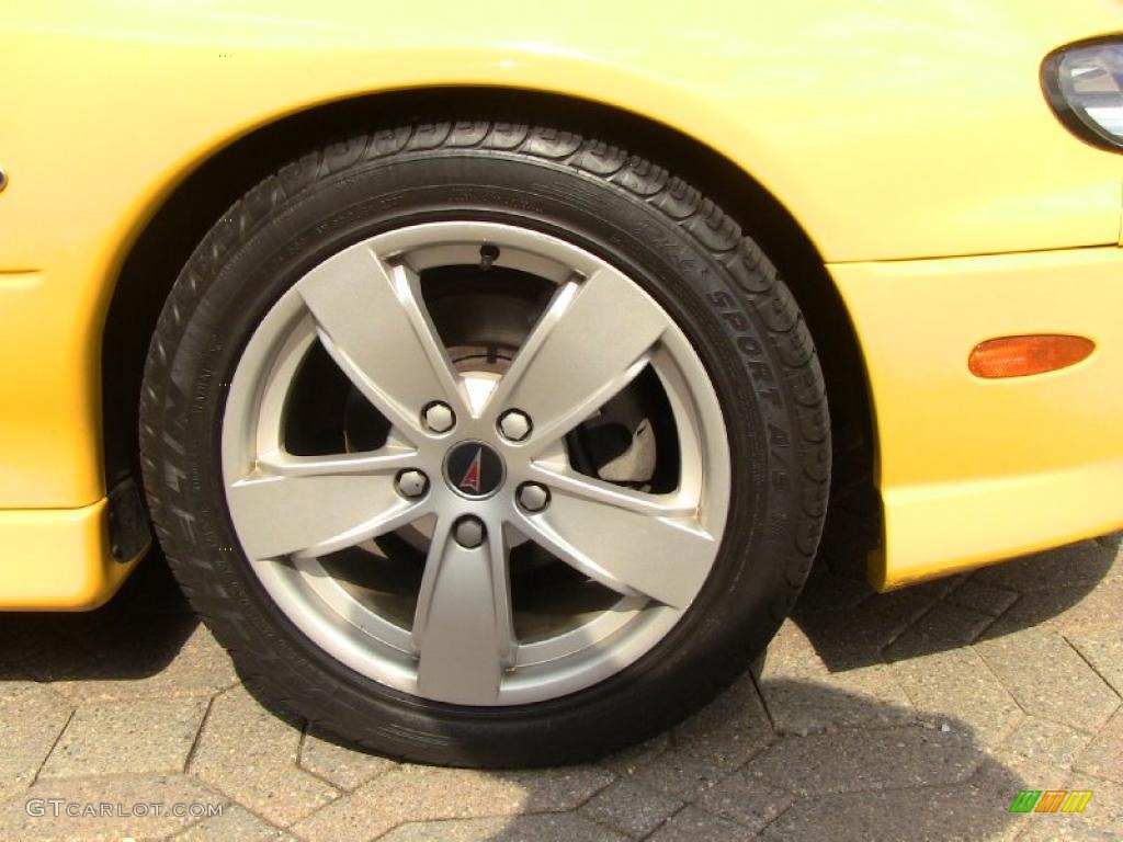 2004 Pontiac GTO Coupe Wheel Photo #49776931