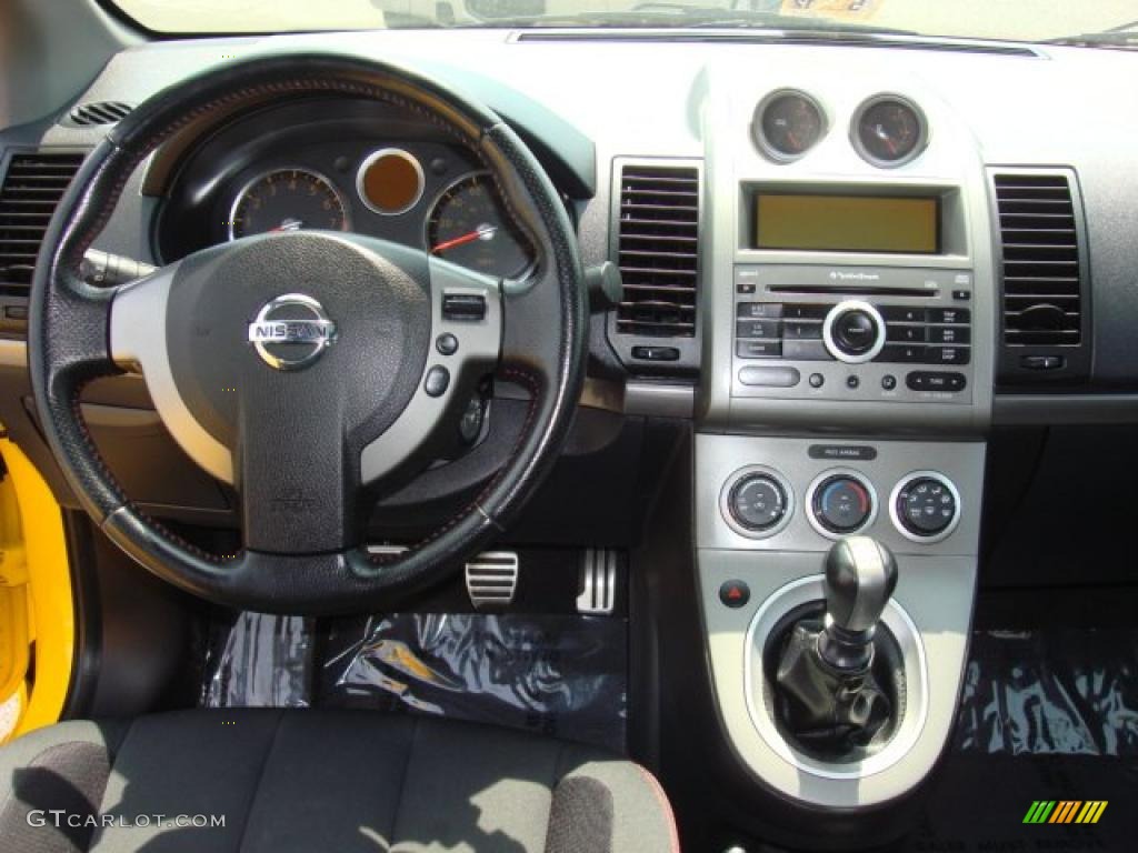 2007 Nissan Sentra SE-R Spec V SE-R Charcoal Dashboard Photo #49777822